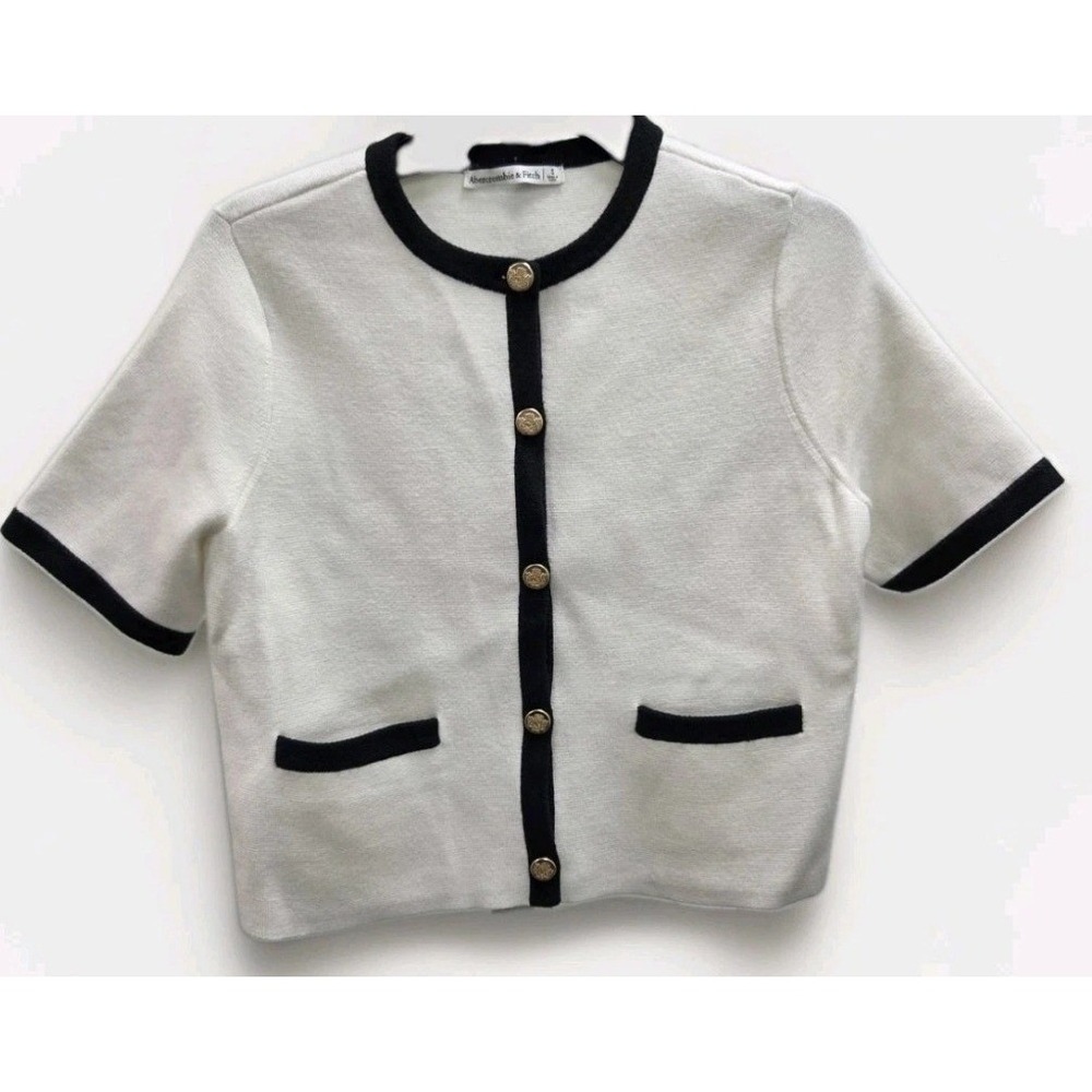Abercrombie & Fitch Cream Black Short Sleeve Cardigan Gold Crest Sweater S